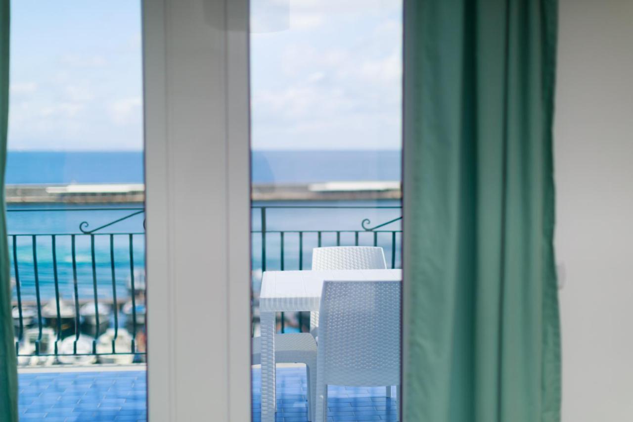 Capri Holiday Home With A Sea View Exteriör bild